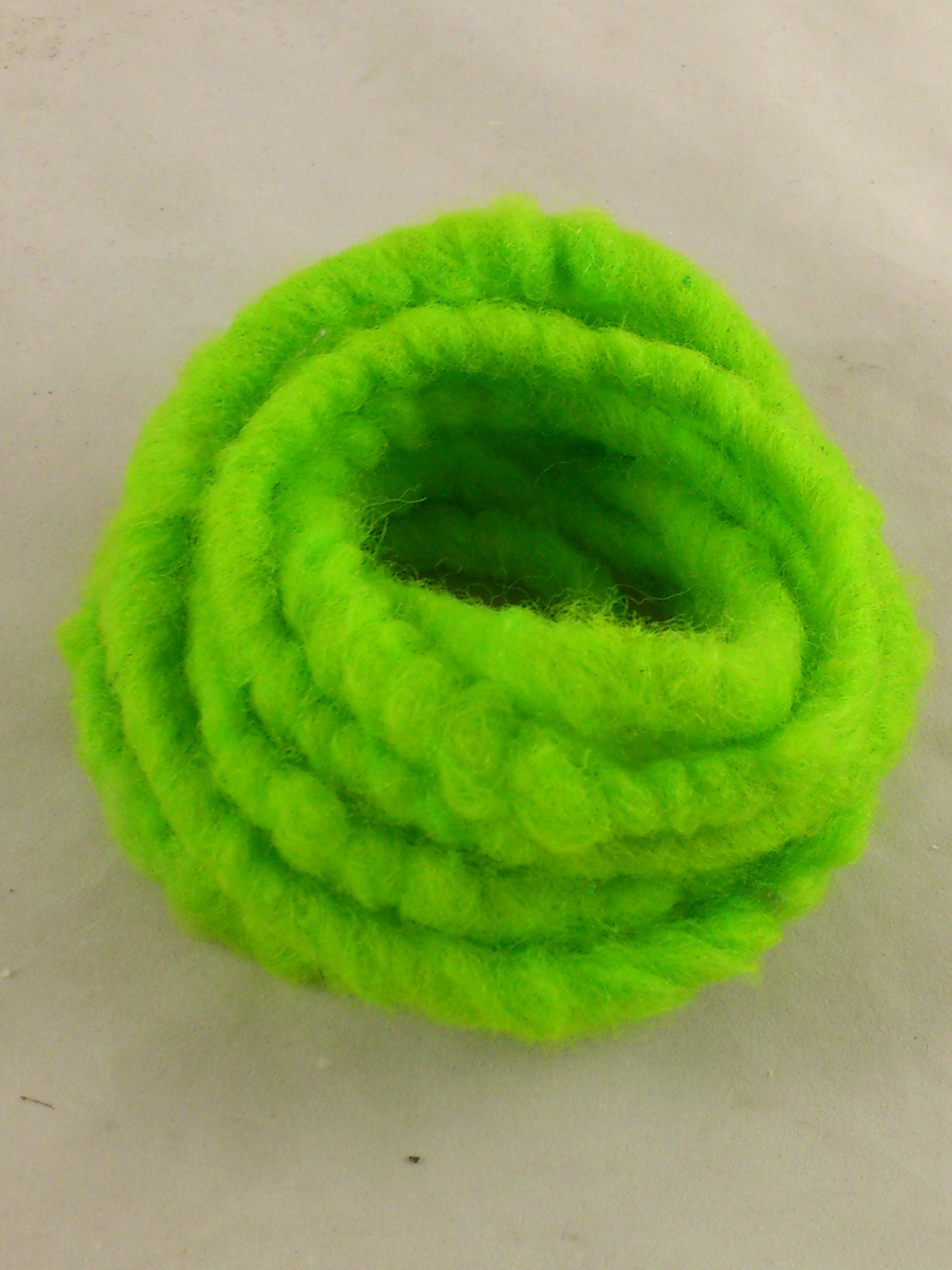 Wool Mirabell 3 m. limegreen (GU33)